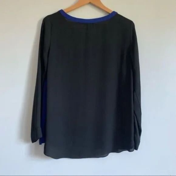 Ab Studio two tone blue black casual blouse new without tag size medium - Picture 3 of 7